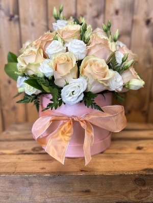 Rose Hat Box