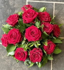 12 Rose Posy Pad